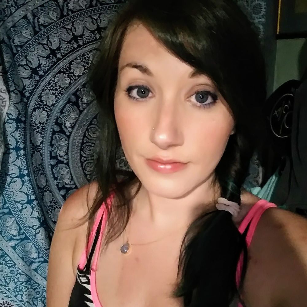 Meet your Posher, Madeleine